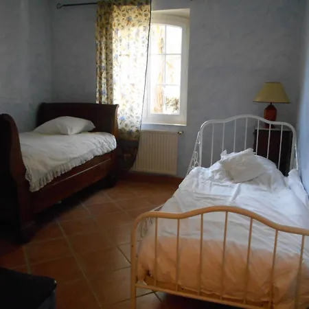 Provencale Avec Piscine Villa *