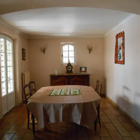Provencale Avec Piscine Villa *